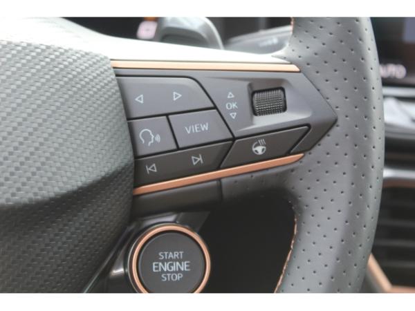 Cupra Formentor 1.5 TSI DSG e-Hybrid VZ Black Edition 360°KAMERA LED DCC ACC SHZ GRA 19