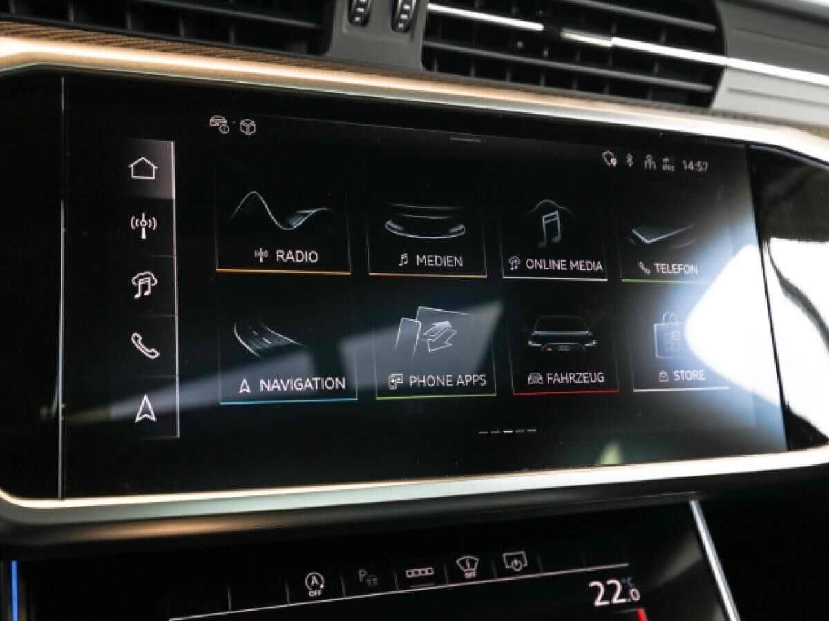 Audi RS6 Avant performance AHK Pano Keramik B&O Laser