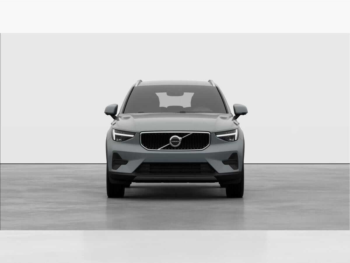 Volvo XC40 Core, B3 Mild-Hybrid, Benzin "sofort lieferbar"