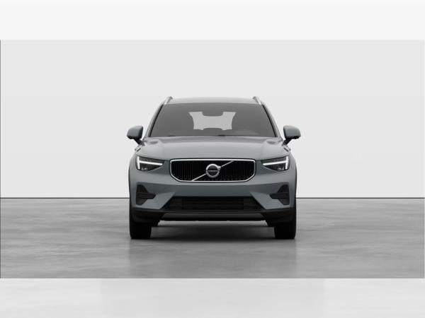 Volvo XC40 Core, B3 Mild-Hybrid, Benzin "sofort lieferbar"