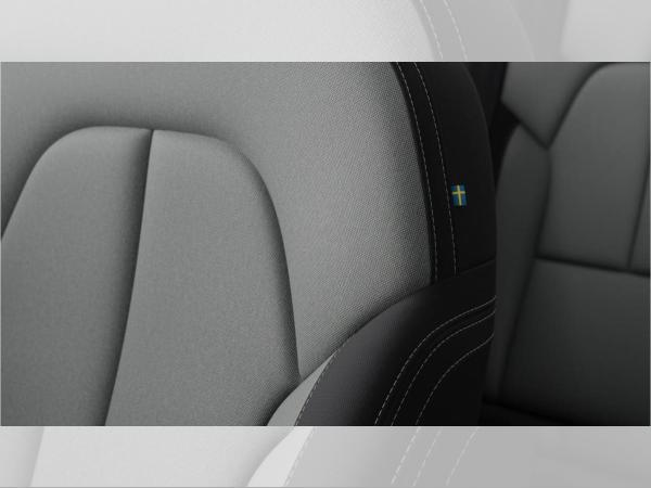 Volvo XC40 Core, B3 Mild-Hybrid, Benzin "sofort lieferbar"