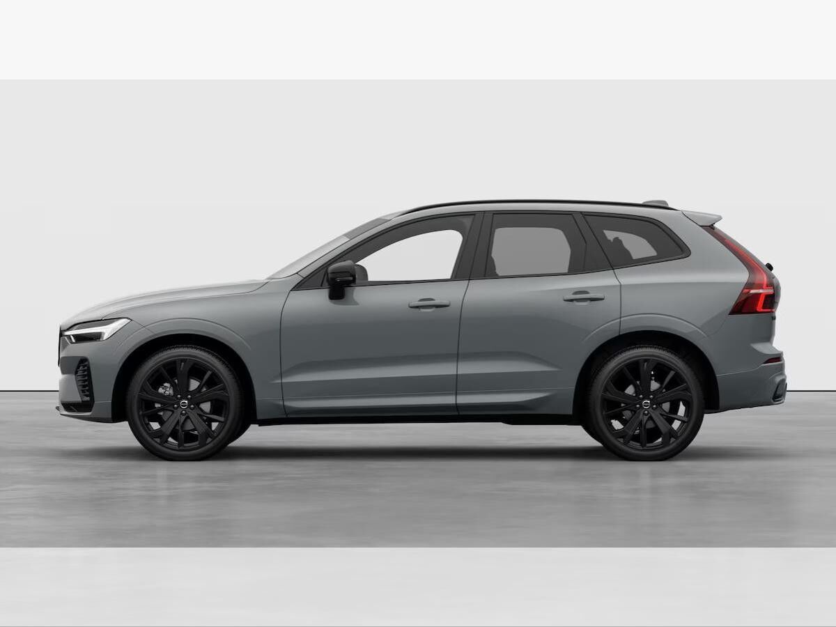 Volvo XC60 Black Edition Plus, B5 AWD Mild-Hybrid, Benzin, "sofort lieferbar"