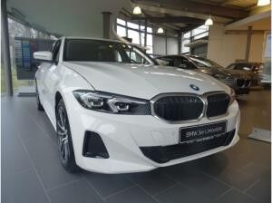 BMW 330 e Limousine ab Lager! 0,5% Versteuerung!