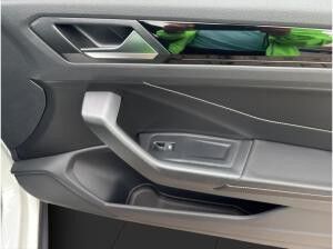 Volkswagen T-Roc R-Line mit Allwetterreifen