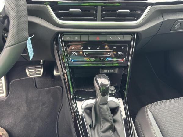 Volkswagen T-Roc R-Line mit Allwetterreifen