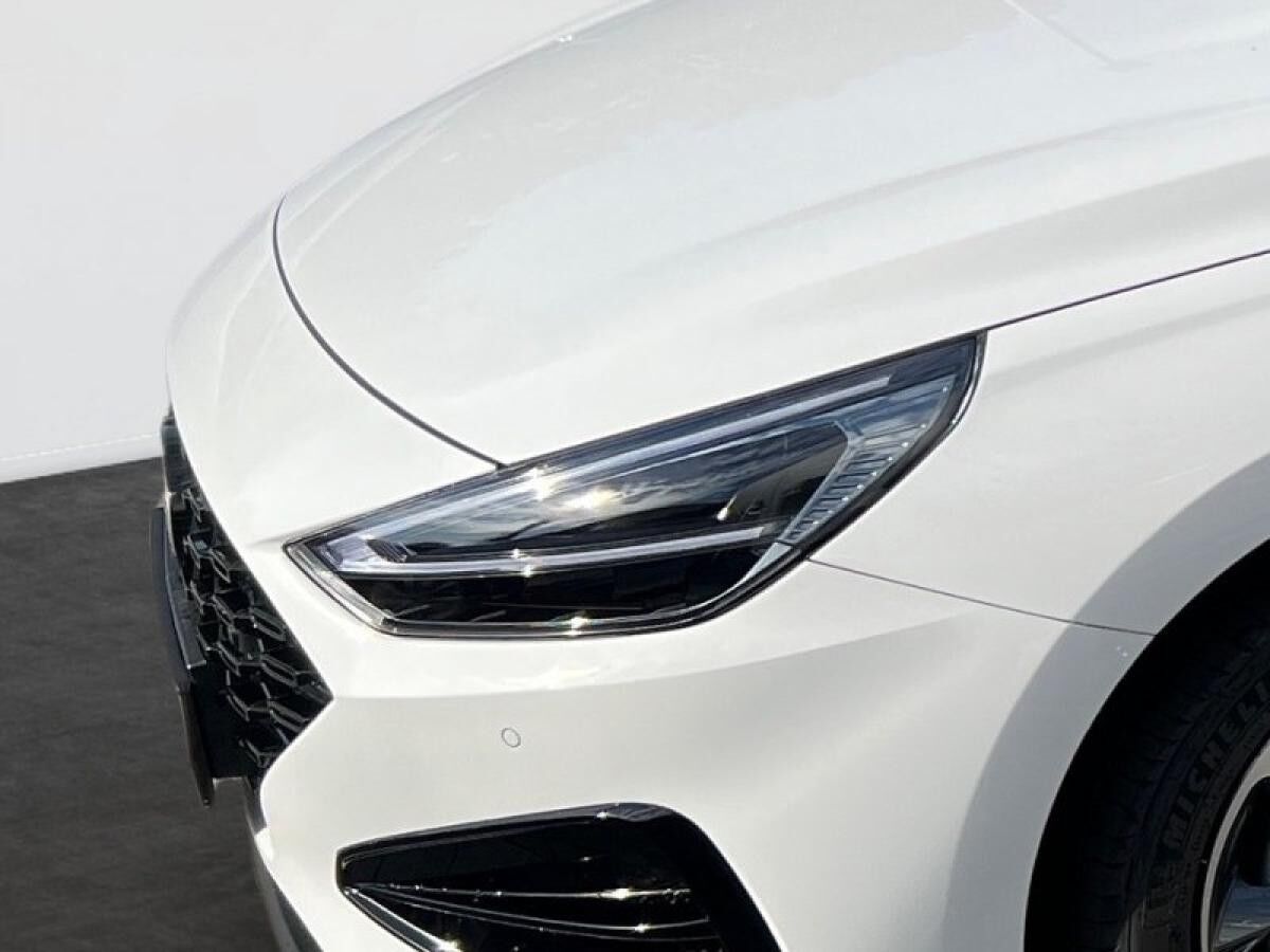 Hyundai i30 (MY25) 1.5 T-GDI (140PS) 7-DCT 2WD ADVANTAGE