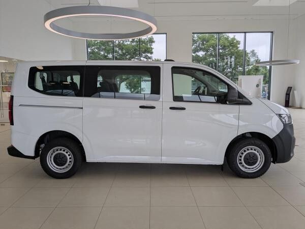 Volkswagen Transporter Kombi 2.0 TDI 8-G Aut. 9-Sitzer AHK