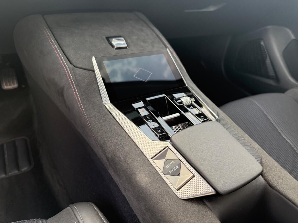 DS Automobiles DS4 DS 4 1.2 PureTech LED+SHZ+2xKlima+Kam.+ab 2,99%