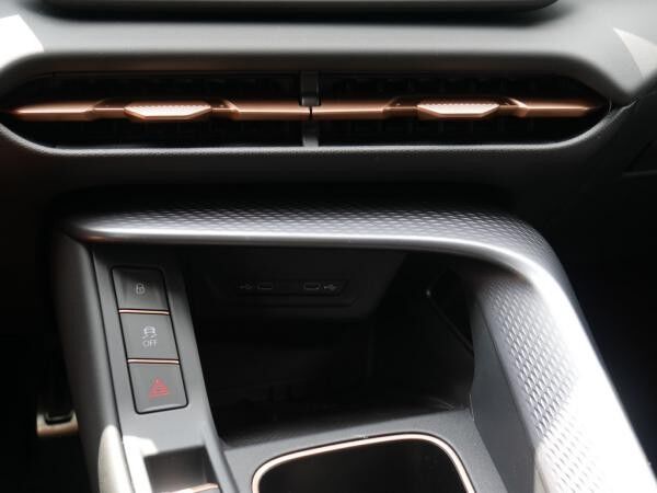 Cupra Terramar America's Cup Limited Edition 1.5 e-Hybrid *SN160*