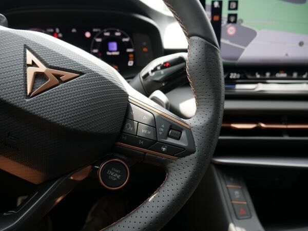 Cupra Terramar America's Cup Limited Edition 1.5 e-Hybrid *SN160*