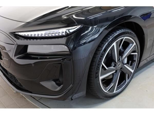 Audi A6 e-tron Sportback quattro S line UPE: 103.185,00 €