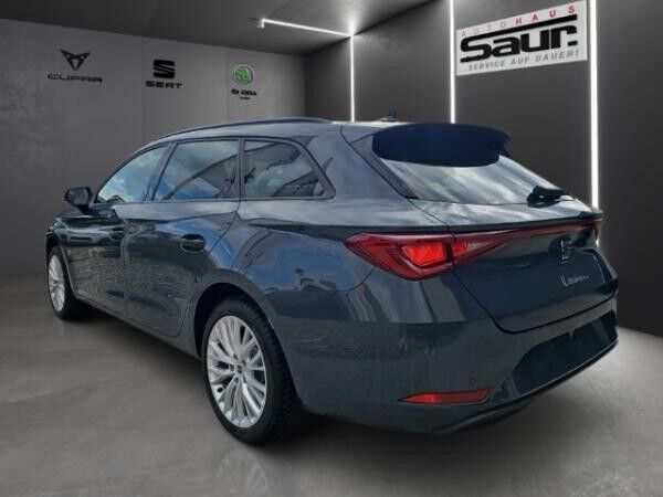 Seat Leon Sportstourer Road Edition 1.5 e-Hybrid DSG AHK MATRIX RÜCKFAHRKAMERA