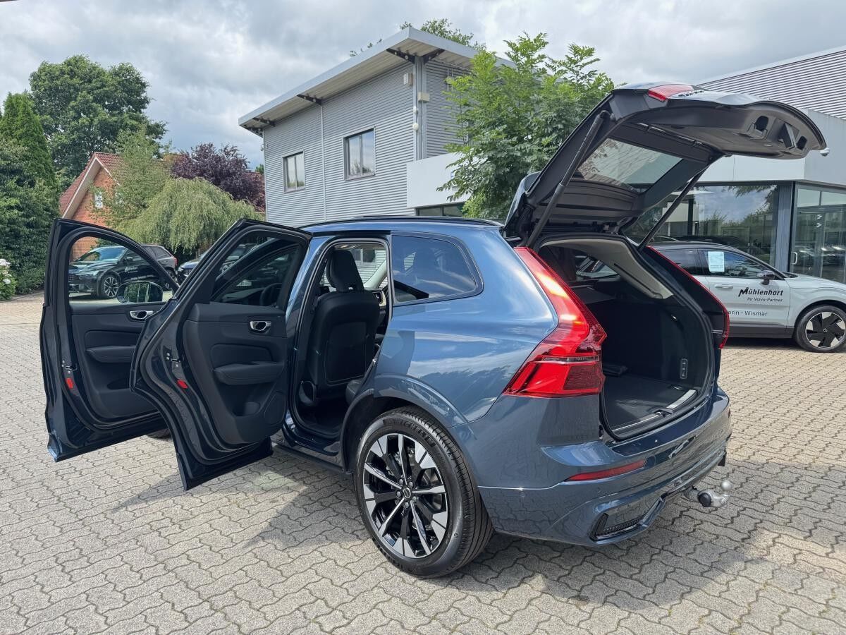 Volvo XC60 B5 B AWD ULTRA DARK - FACELIFT - Mj26 - Inkl. Anhängekupplung! Sofort lieferbar