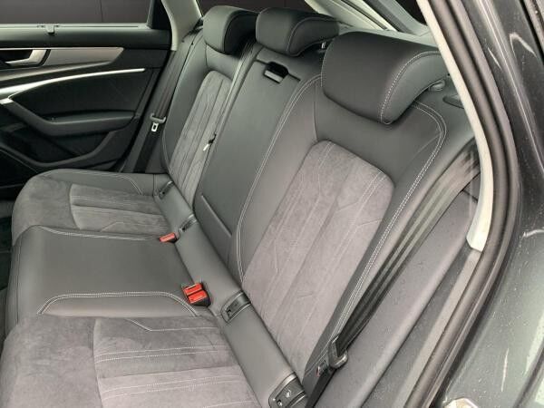 Audi A6 Avant S line 50 TDI quattro/Matrix LED Scheinwerfer/AH Vorrichtung/Sportsitze vorne