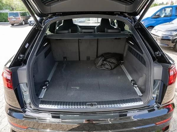 Audi Q8 SUV 60 TFSI e quattro B&O Head-up Leder AHK Pano