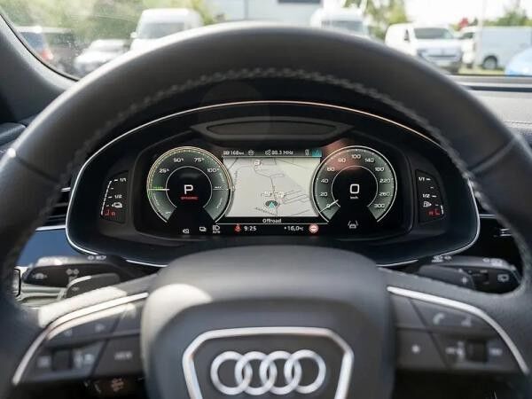 Audi Q8 SUV 60 TFSI e quattro B&O Head-up Leder AHK Pano