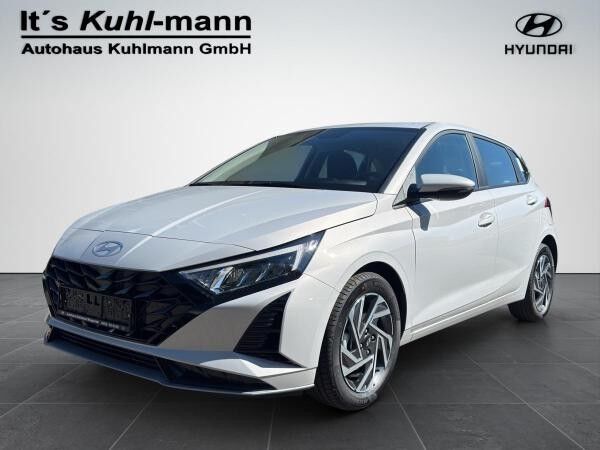 Hyundai i20 i20 FL (MY25) 1.0 T-GDI (100 PS) 6-MT 2WD Trend, Lichtpaket Inklusive Wartung & Verschleiß