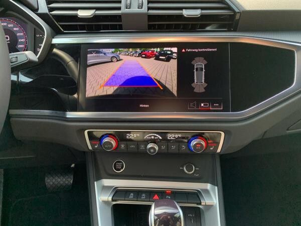 Audi Q3 35 TDI S-tronic advanced LED Navi AHK CAM GRA