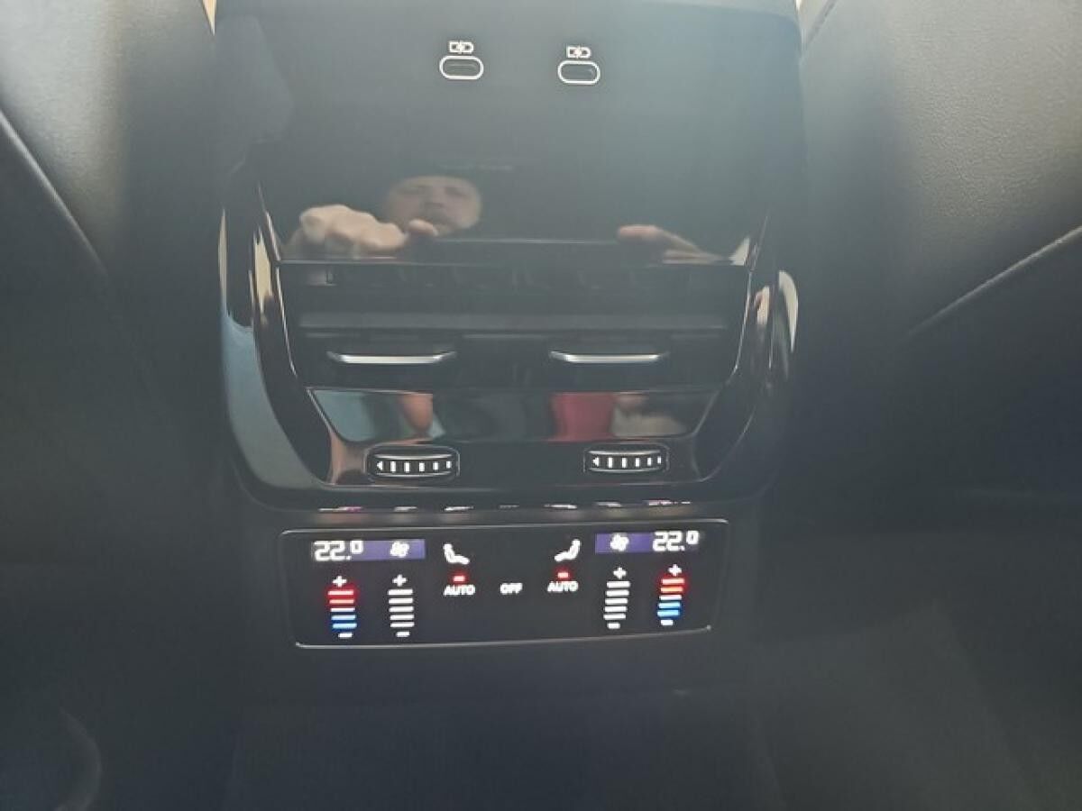 Audi A6 Avant TFSI 150 kW Tech plus Leder S line