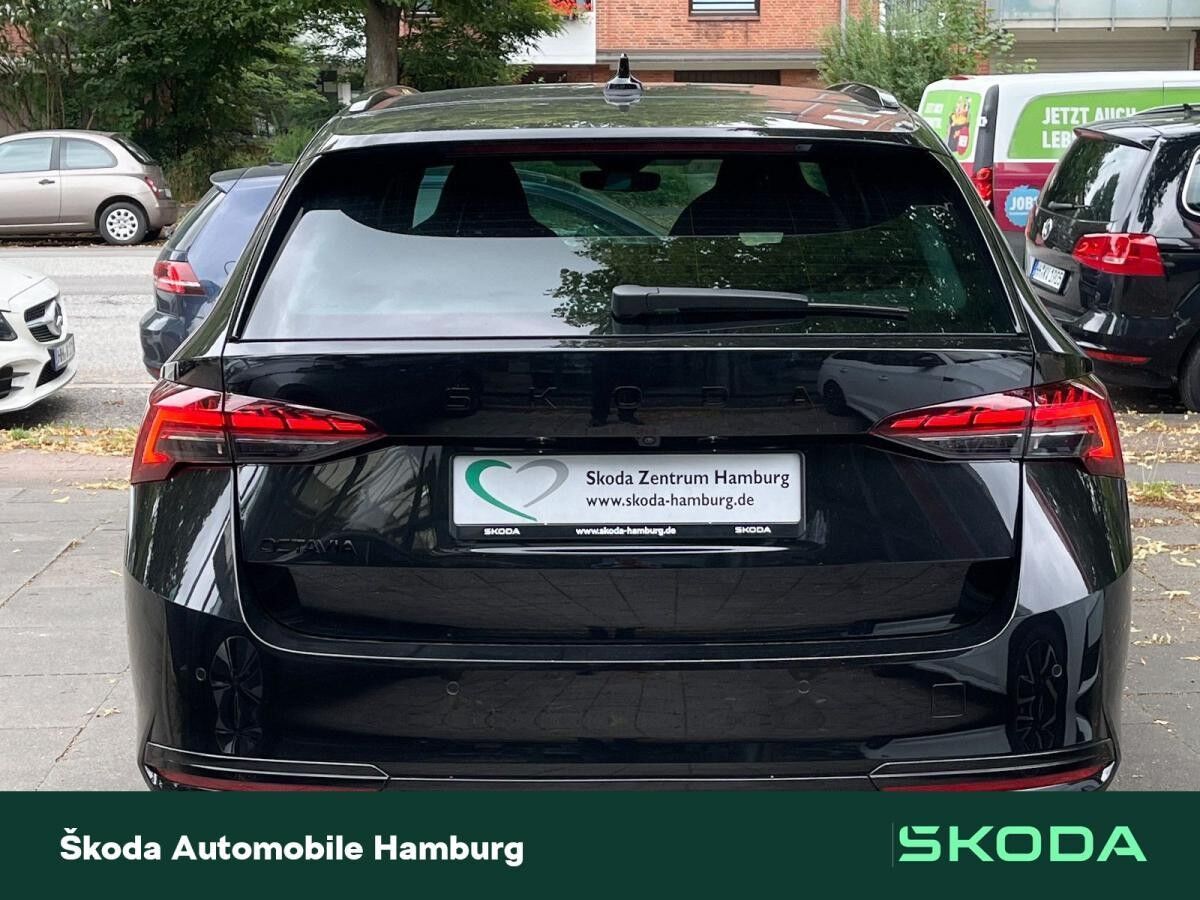 Skoda Octavia Combi Sportline  2,0 TDI 7-Gang-DSG