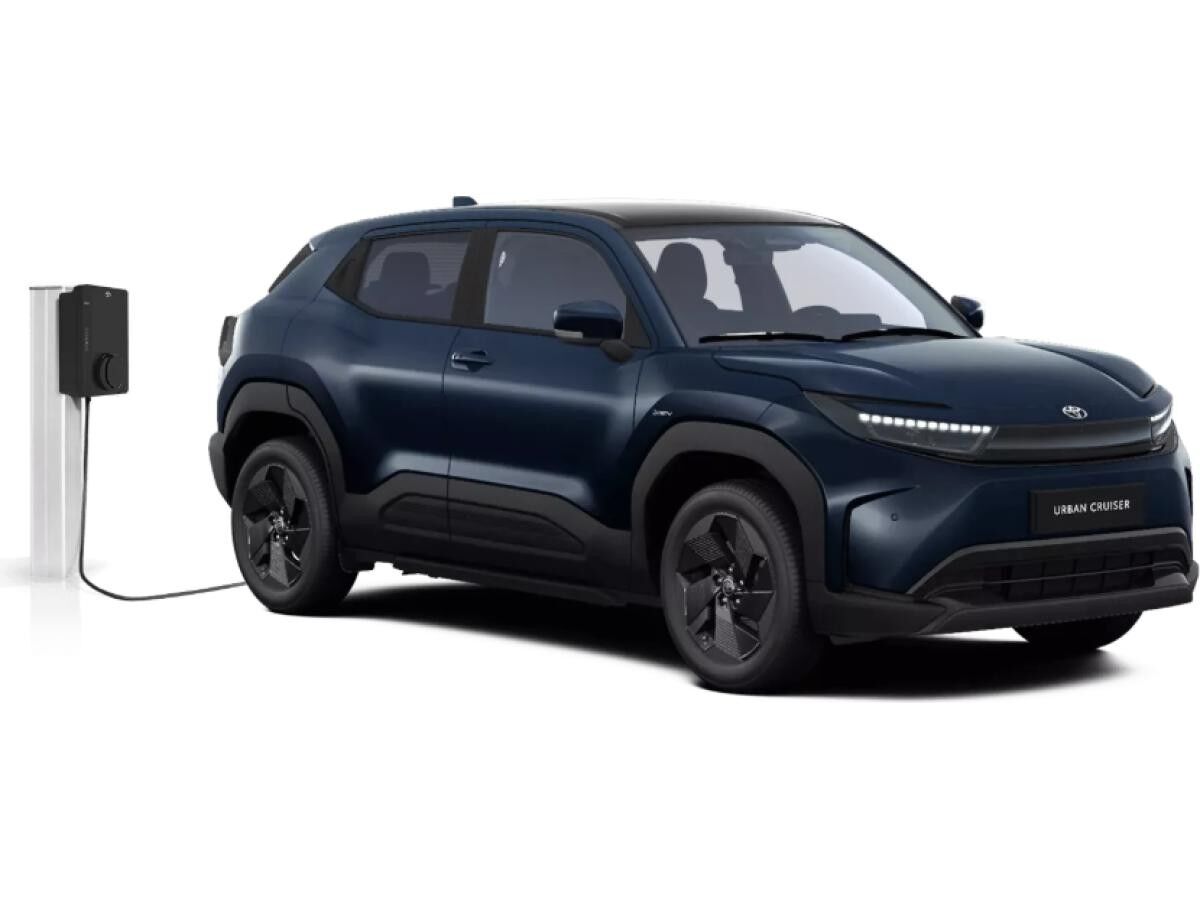 Toyota Urban Cruiser Teamplayer 61 kWh bis zu 581km Reichweite,