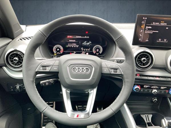 Audi Q2 S line 35 TFSI S tr. Matrix ACC 18Ž Navi+t Cam