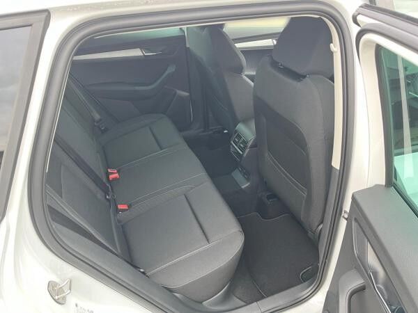 Skoda Karoq Selection 1.5 TSI ACT ACC el.Heck LM KAM