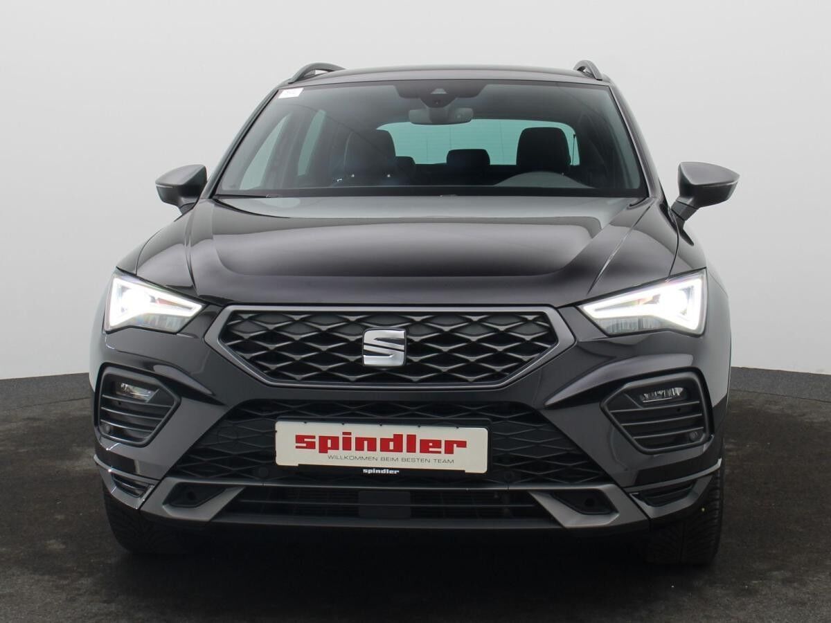 Seat Ateca FR 2.0 TDI DSG / Navi, FullLink, LED, AHK