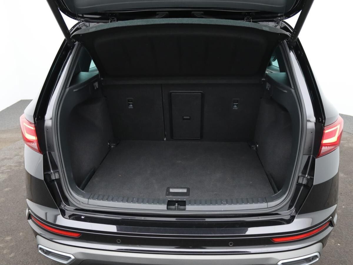 Seat Ateca FR 2.0 TDI DSG / Navi, FullLink, LED, AHK