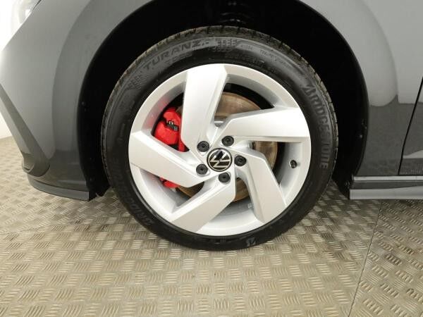 Volkswagen Golf VIII 1.4 GTE *HYBRID*ACC*LED*PDC*Navi*AppleCar*