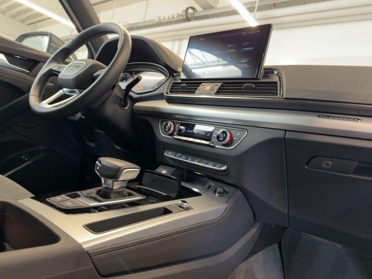 Audi Q5 55 TFSIe quattro S line Matrix Navi ACC virtual