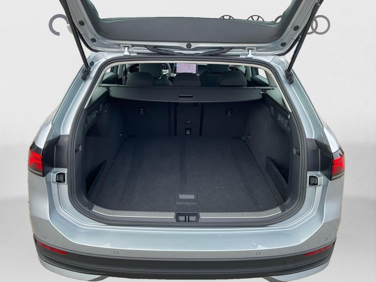 Volkswagen Passat Variant 1.5 eTSI DSG Navi Kamera ACC