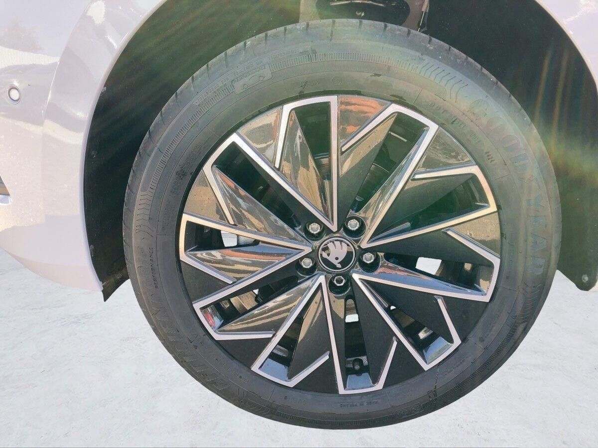 Skoda Kamiq Drive 1.5 TSI 110kW DSG - R-KAM SHZ VIRTUAL #INKL. WARTUNG