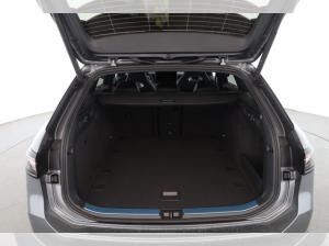 Volkswagen Passat 2.0 TDI DSG 4MOTION - R-Line BlackStyle-Pano-DiscoverPro-HarmanKardon-Standheizung