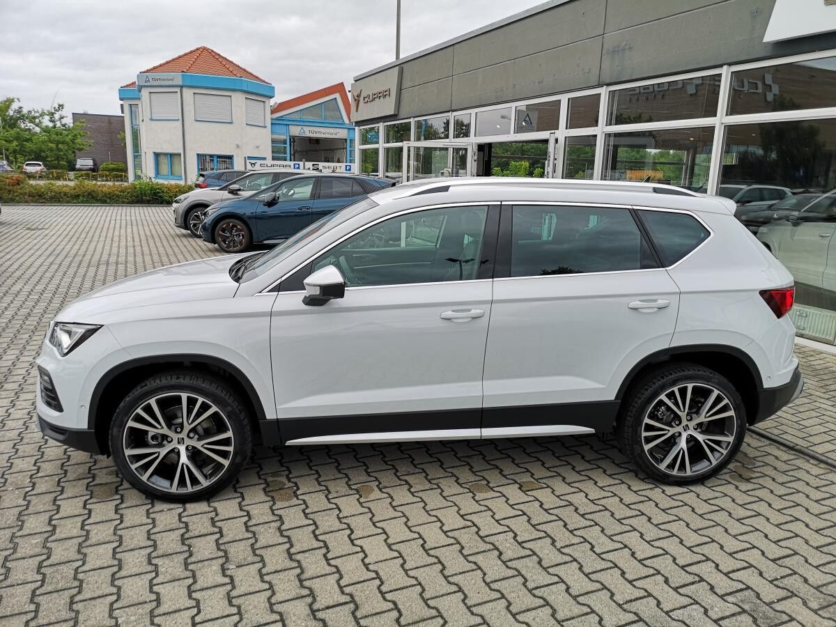 Seat Ateca Xperience Virtual Cockpit PDC KAMERA AAC ACC
