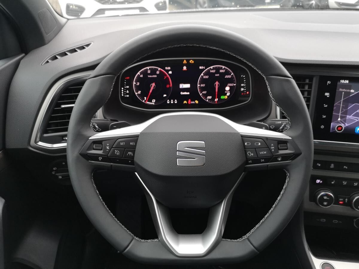 Seat Ateca Xperience Virtual Cockpit PDC KAMERA AAC ACC