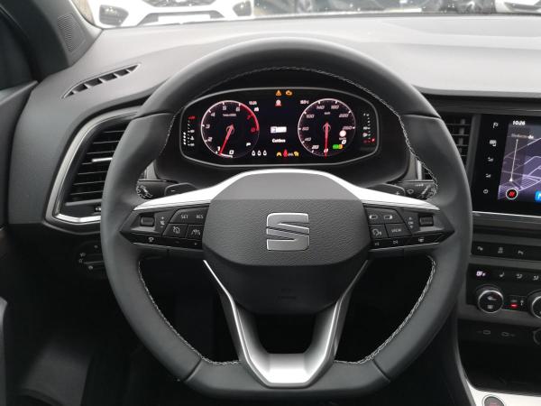 Seat Ateca Xperience Virtual Cockpit PDC KAMERA AAC ACC