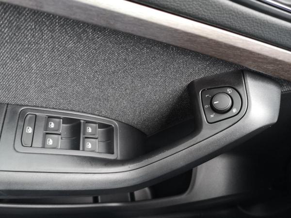 Seat Ateca Xperience Virtual Cockpit PDC KAMERA AAC ACC