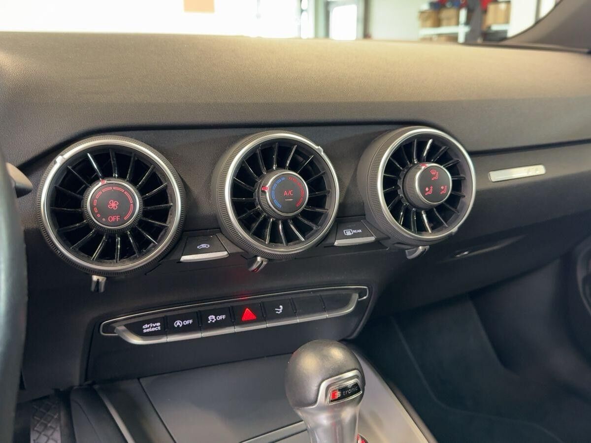 Audi TT Coupe 45 TFSI DAB virtual Xenon