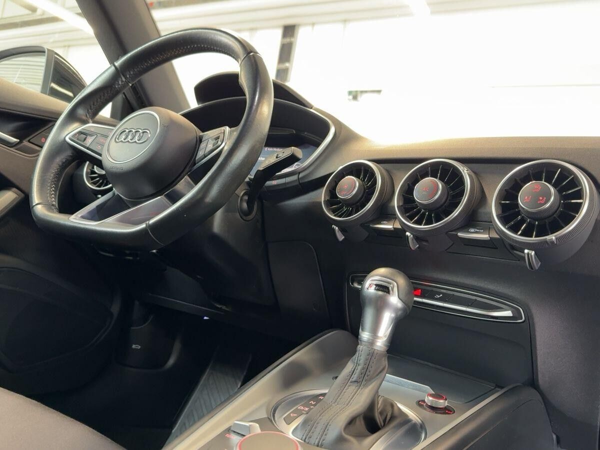 Audi TT Coupe 45 TFSI DAB virtual Xenon