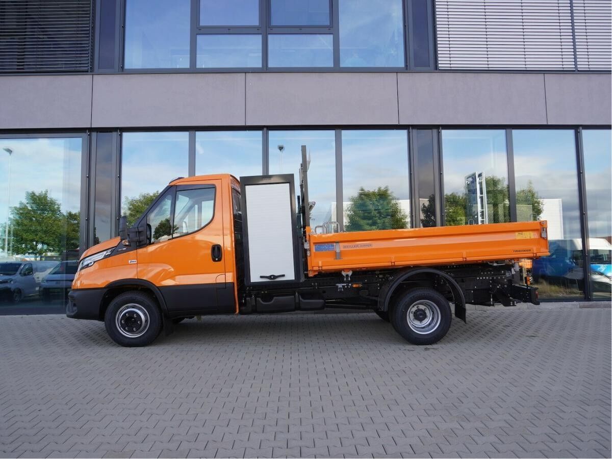 Iveco Daily 70C18H / Modelljahr 2024 / Gerätebox