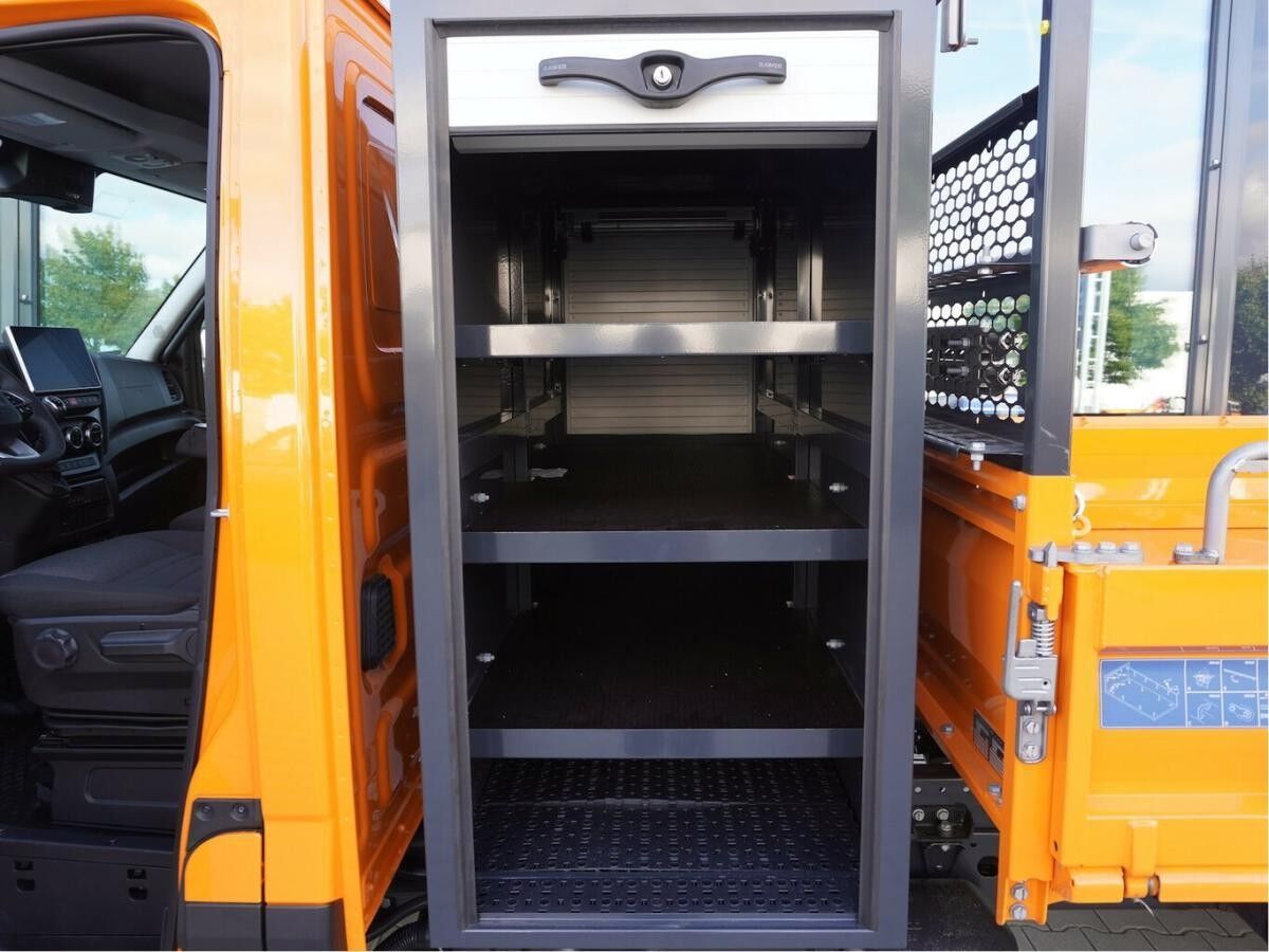 Iveco Daily 70C18H / Modelljahr 2024 / Gerätebox