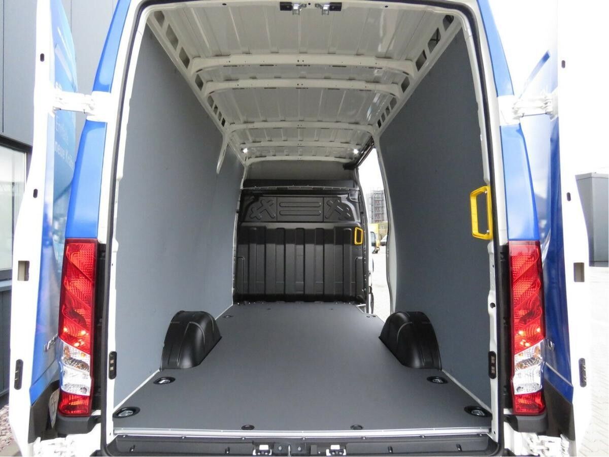 Iveco Daily 35S14EV / 3 5 t Anhängelast