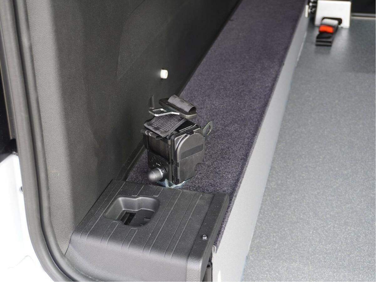 Fiat Doblo Maxi Kombi 130 Automatik / Rollstuhlumbau