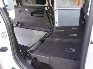 Fiat Doblo Maxi Kombi 130 Automatik / Rollstuhlumbau