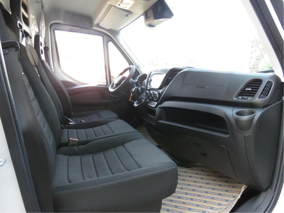 Iveco Daily 35S16A8V / Modelljahr 2024