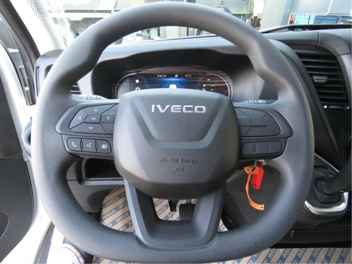 Iveco Daily 35S16A8V / Modelljahr 2024