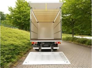 Fiat Ducato 35 140 / Humbaur-Koffer mit Ladebordwand