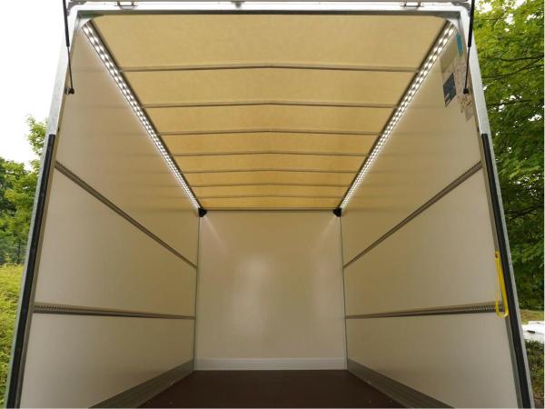 Fiat Ducato 35 140 / Humbaur-Koffer mit Ladebordwand