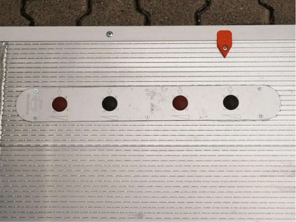 Fiat Ducato 35 140 / Humbaur-Koffer mit Ladebordwand